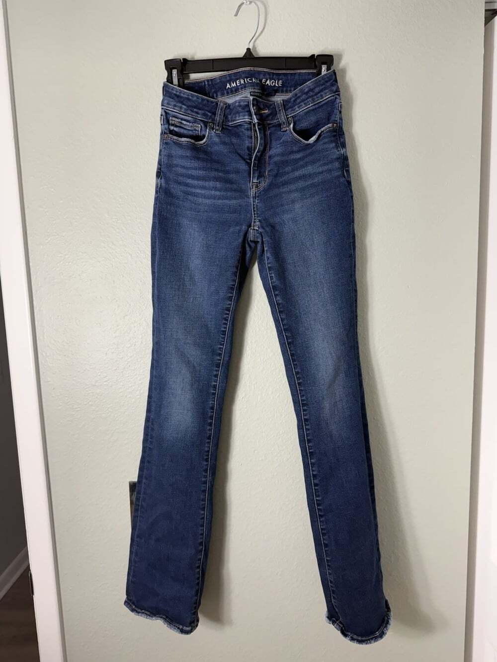 American Eagle Next Level Stretch Jeans - Medium Wash Women’s Size 0